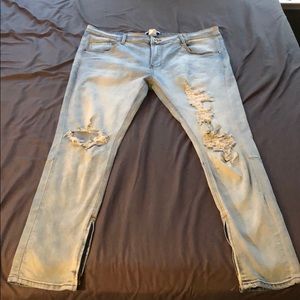 FashionNova Men’s Bands Skinny Jeans
